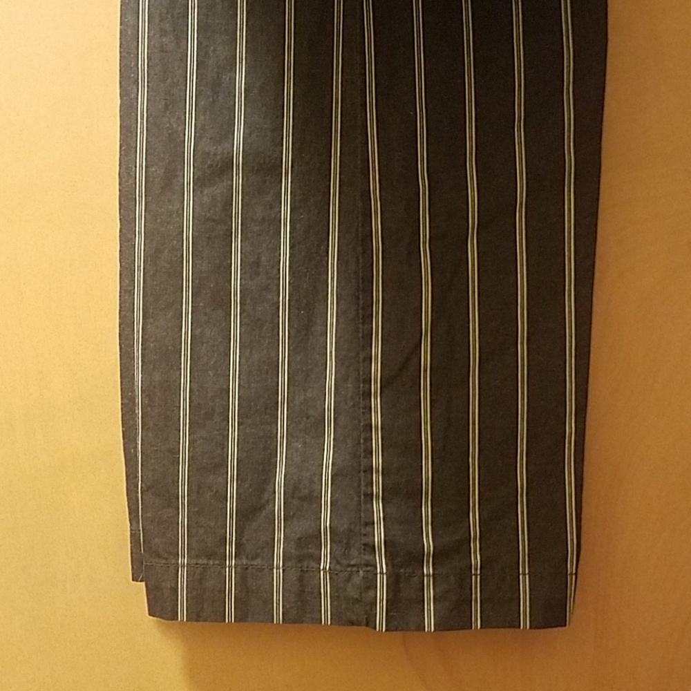 Pants - Picture 2 of 5